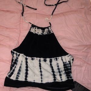 Forever 21 Tops - Halter neck crop top Forever 21 Tops - Halter neck crop top